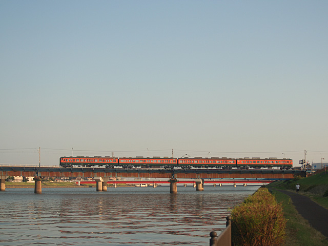 1620m.jpg 640×480 100K