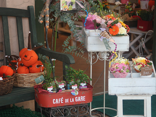 lov_9.jpg 640×480 176K