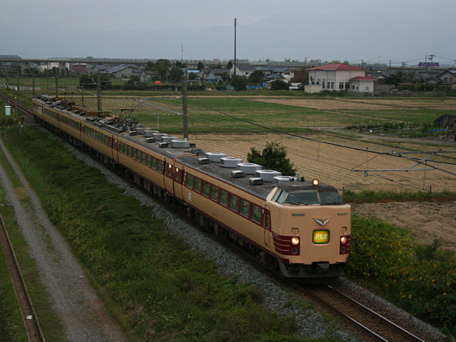 2010m_10.jpg 640×480 172K