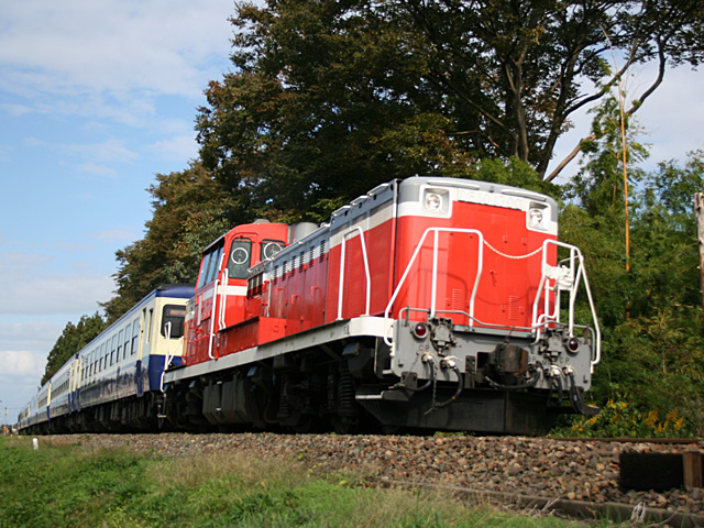 8226_10.jpg 640×480 202K