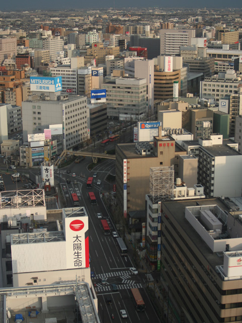 east_ave.jpg 480×640 171K