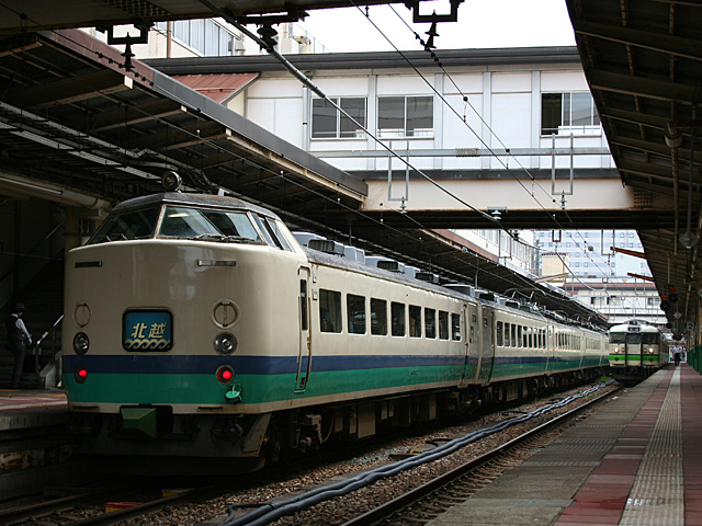 hke_t17a.jpg 640×480 173K