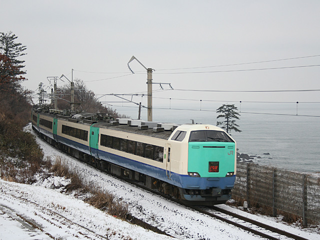 2005m_3.jpg 640×480 147K