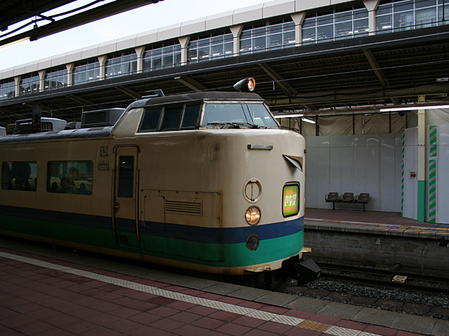 2010m_3.jpg 640×480 156K