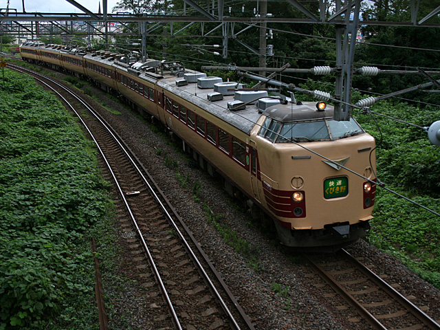 3372m_8.jpg 640×480 231K