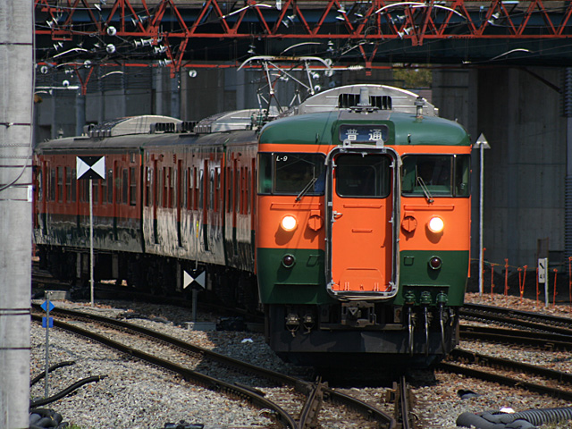 439m_4.jpg 640×480 192K