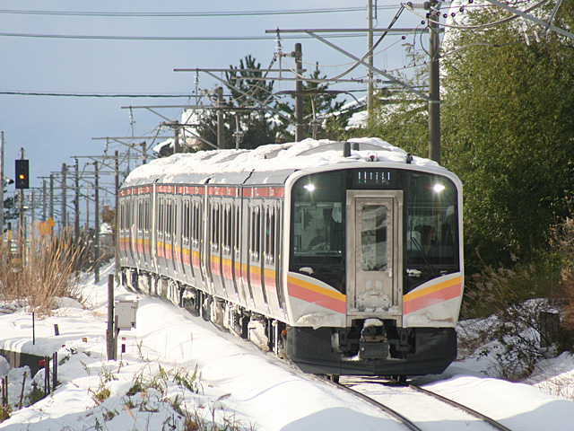 e129a123_12.jpg 640×480 199K